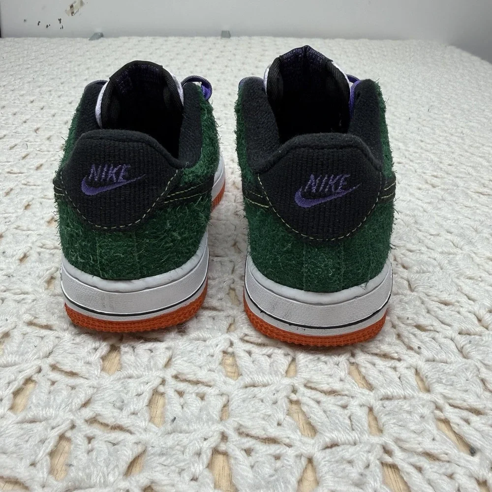 Nike Air Force 1 LV8 Sneakers Shoes Youth Sz 2Y Green Lace Up Casual DZ5289-300
